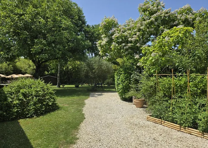 Bed & Breakfast Jonadam Saint-Julien-de-Lampon